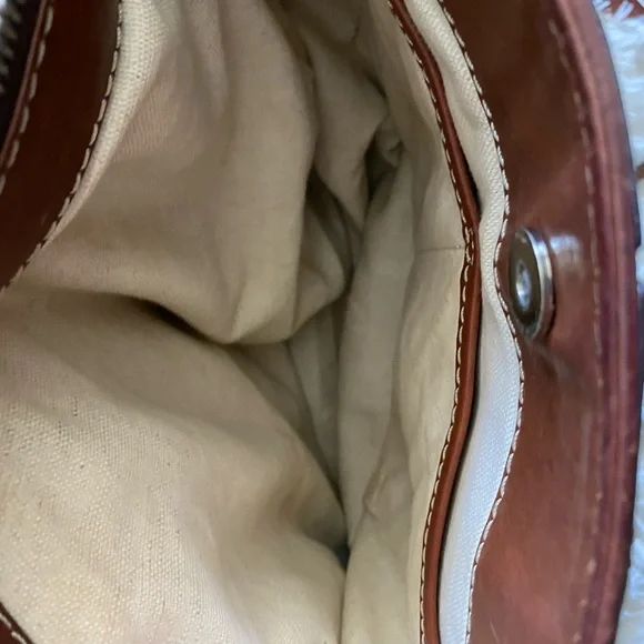 Michael Kors Leather Tote Bag With Gold Nail Heads - Picture 5 of 8